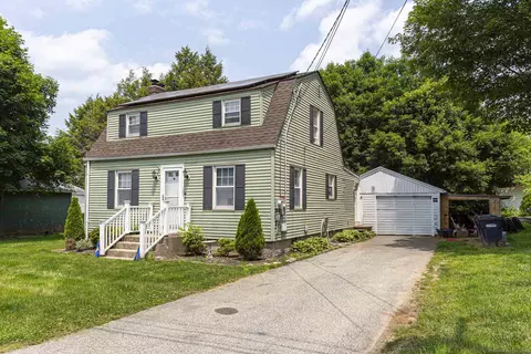 12 John St, Killingly, CT 06239