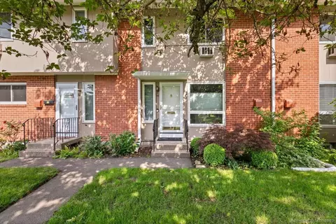 89 Centerbrook Rd, Hamden, CT 06518