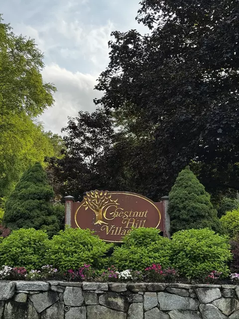 95 Chestnut St #I, Bethel, CT 06801