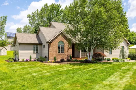 73 Blossom Way, Southington, CT 06489