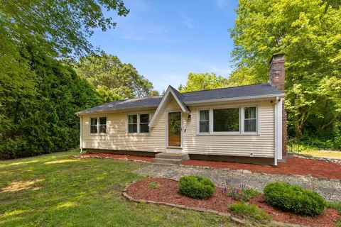 114 Lillibridge Rd, Plainfield, CT 06374