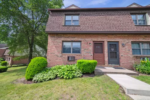 143 Pine Hill Rd #9F, Thomaston, CT 06787