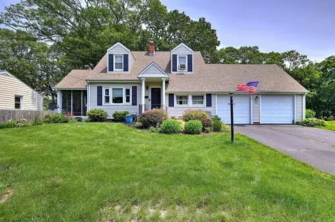 97 Richmond Ave, West Haven, CT 06516