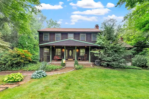 136 Wheeler Rd, Monroe, CT 06468