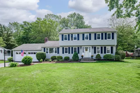 320 Spruce St, Cheshire, CT 06410