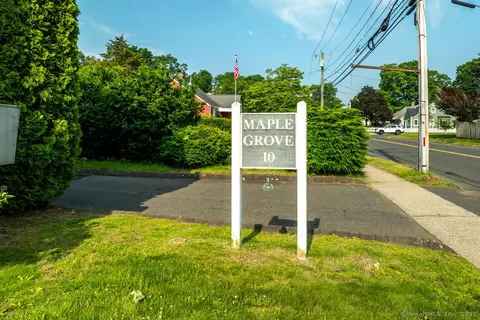 10 Maple St #A5, Plainville, CT 06062