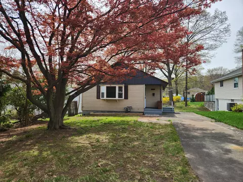 84 May St, New Britain, CT 06052