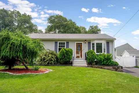 30 Lewis Rd, Bristol, CT 06010
