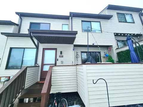 181 Cypress Rd #181, Newington, CT 06111