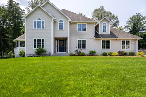 30 Spinners Run, South Windsor, CT 06074