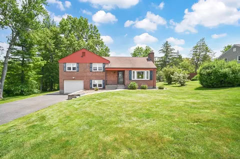 133 Savage Hill Rd, Berlin, CT 06037