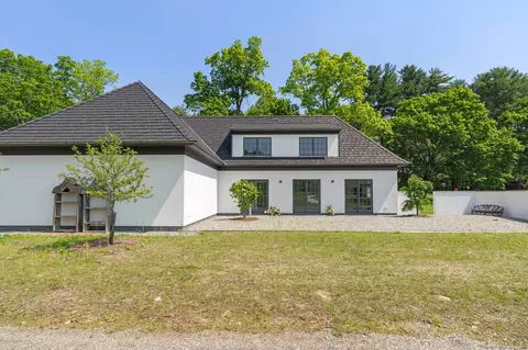 Exterior - 77 Beaver Dam Rd, Salisbury, CT 06068 photo 1 of 1