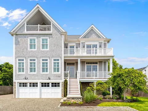 40 Fairfield Beach Rd, Fairfield, CT 06824
