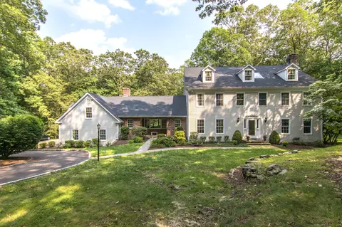 39 Wampum Hill Rd, Weston, CT 06883