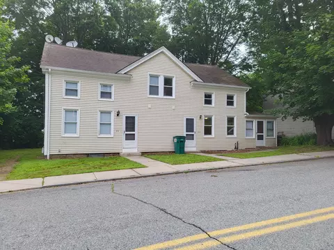 212 High St, Sprague, CT 06330