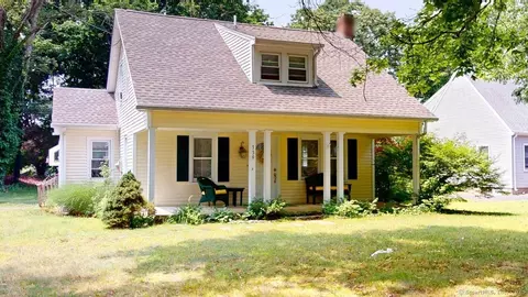 339 Horse Pond Rd, Madison, CT 06443