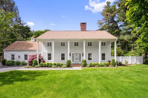 19 Old Hill Rd, Westport, CT 06880