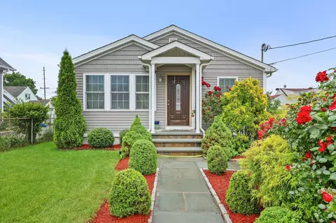 145 Arlington St, Bridgeport, CT 06606
