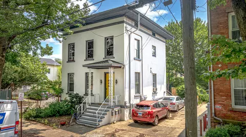 272 Saint John St, New Haven, CT 06511