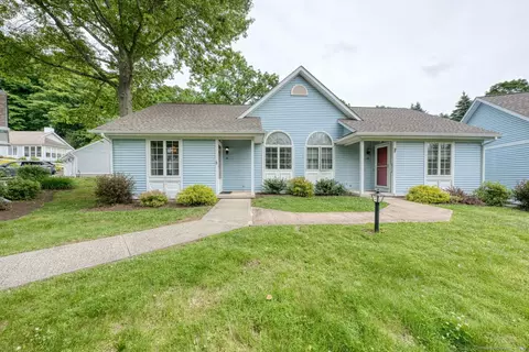 6 Bittersweet Rdg #A, Middlefield, CT 06455