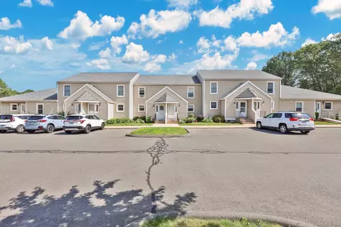 2 The Hamlet #G, Enfield, CT 06082