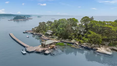 Wayland Island, Branford, CT 06405