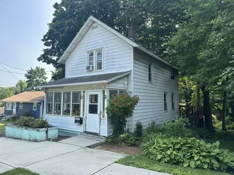 813 Russell St, New Haven, CT 06513