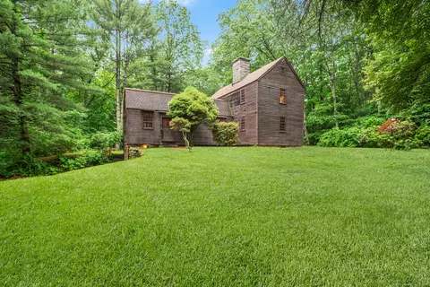 7 Glass Factory Rd, Willington, CT 06279