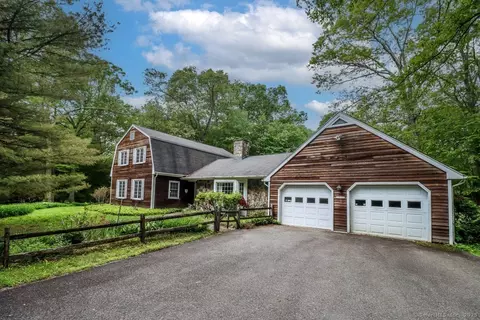 21 New Preston Hill Rd, New Preston, CT 06777