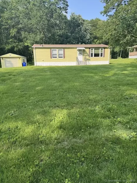 5 Colchester Cmns, Colchester, CT 06415