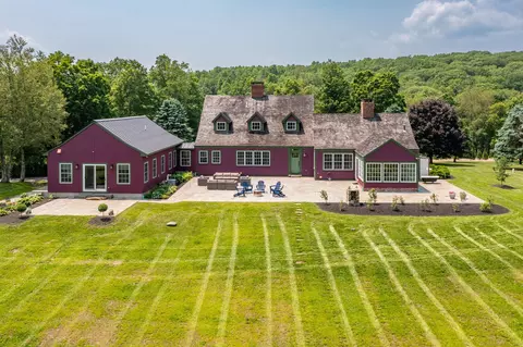 93 Northfield Rd, Litchfield, CT 06759