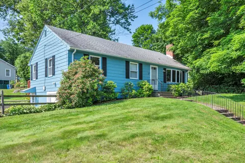 36 Cornell St, Plainville, CT 06062