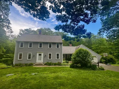 127 Skunk Misery Rd, Higganum, CT 06441