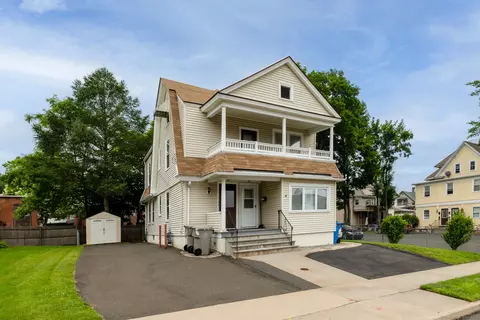 20 George St, Bristol, CT 06010