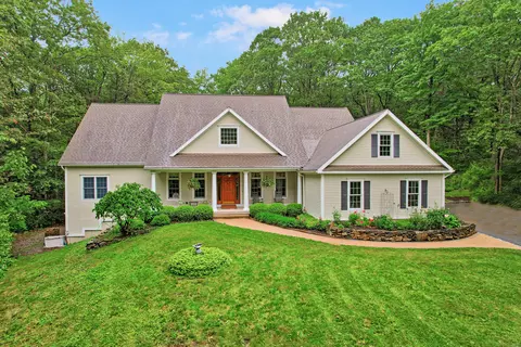 102 Hollow Hill Rd, Winchester, CT 06098