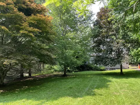 33 Shepard Rd, Norfolk, CT 06058