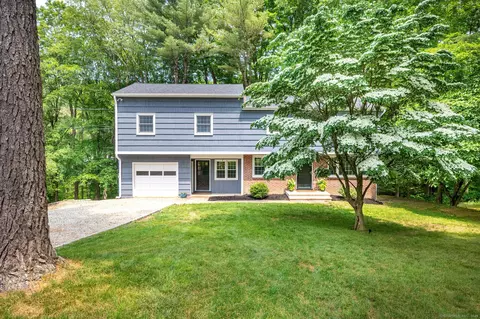 39 Aspen Mill Rd, Ridgefield, CT 06877