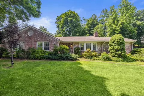 32 Narrow Rocks Rd, Westport, CT 06880