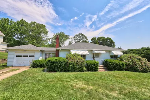 784 Bunker Hill Ave, Waterbury, CT 06708