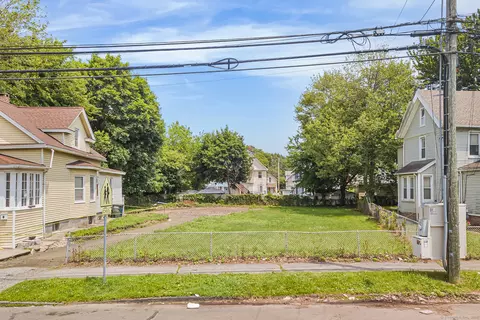 320 Union Ave, Bridgeport, CT 06607 photo 1