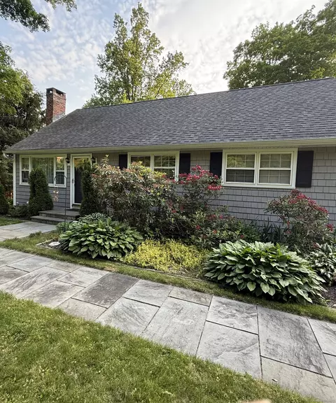 175 Luna Trail Ext, Southbury, CT 06488