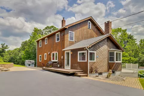 128 Holcomb Hill Rd, New Hartford, CT 06057