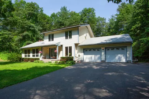 11 Pine Hill Dr, Granby, CT 06035