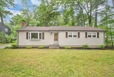 606 Forest St, East Hartford, CT 06118