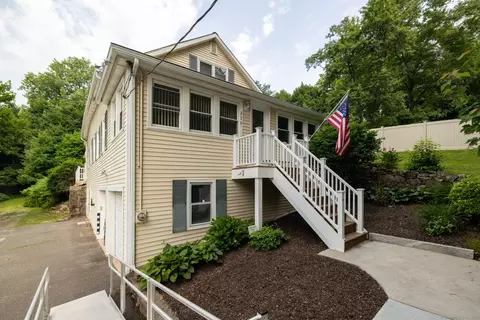 270 Decicco Rd, Waterbury, CT 06705