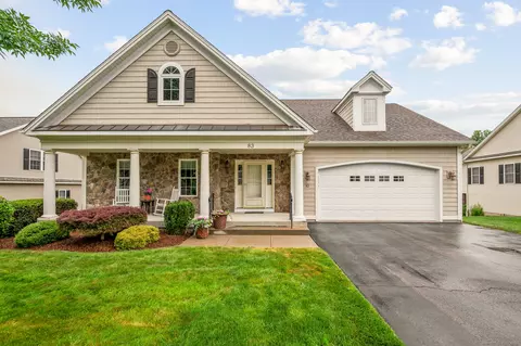 83 Autumn Ln, Glastonbury, CT 06033