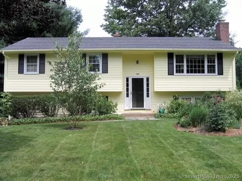 480 Budding Ridge Rd, Cheshire, CT 06410