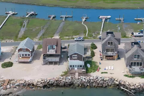57 Circle Beach Rd, Madison, CT 06443