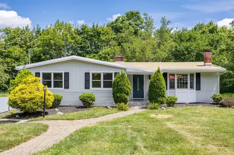 33 Terrace Rd, West Hartford, CT 06107