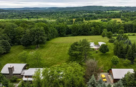 Undisclosed, Lakeville, CT 06039
